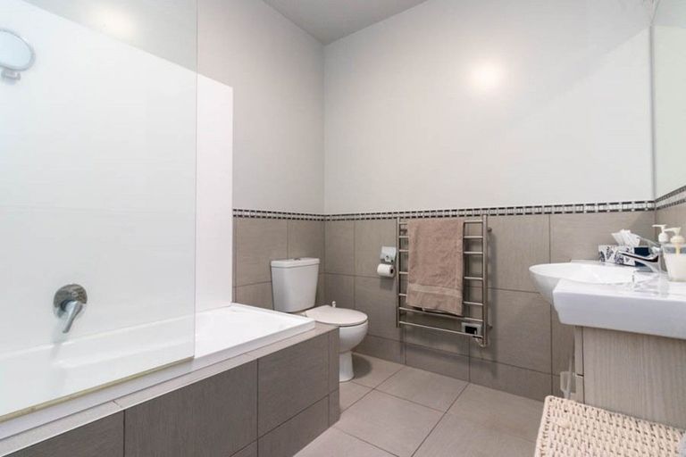 Photo of property in 10 Taniwha Street, Paeroa, 3600