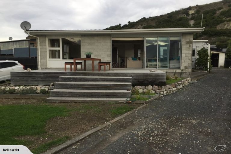 Photo of property in 1 Wakatu Quay, Kaikoura, 7300