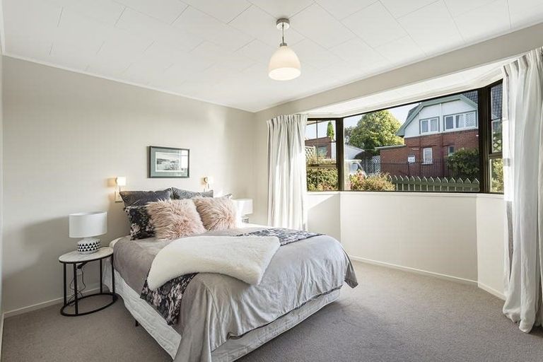 Photo of property in 1 Stanley Street, Kenmure, Dunedin, 9011