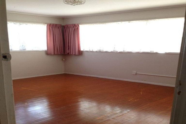 Photo of property in 18 Alton Terrace, Pakuranga Heights, Auckland, 2010
