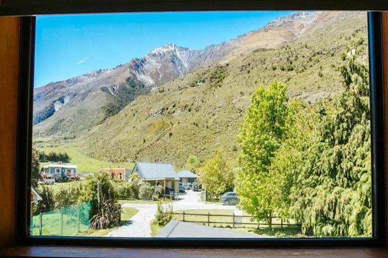 Photo of property in 5 Kiwi Street, Makarora, Wanaka, 9382