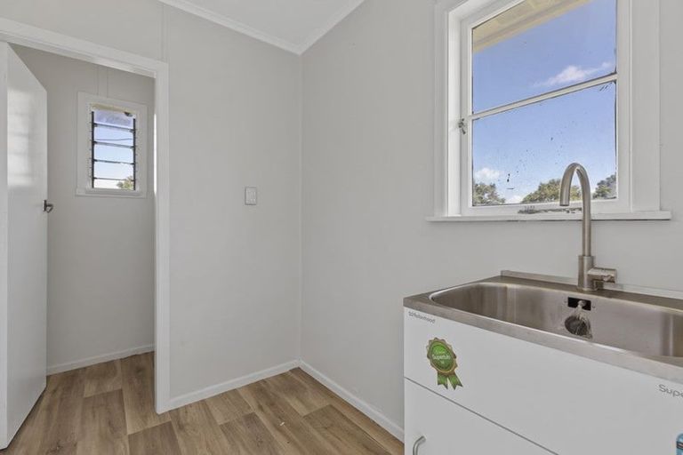 Photo of property in 10 Alamein Place, Pukekohe, 2120