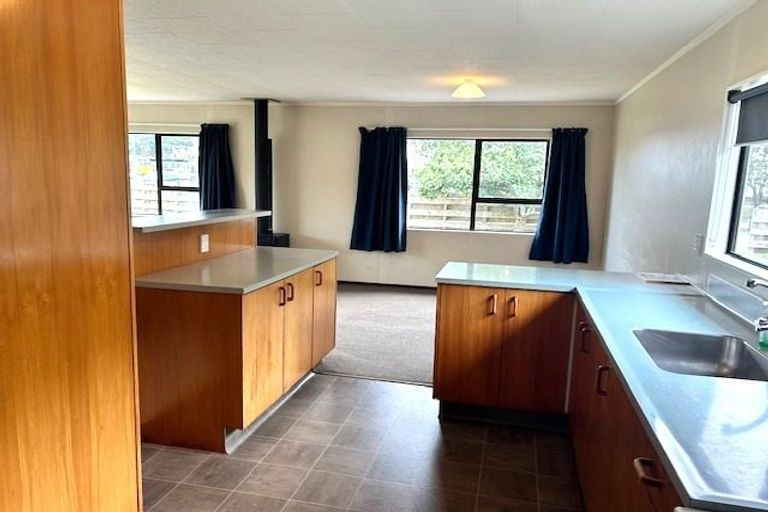 Photo of property in 31b Utauta Street, Waikanae, 5036