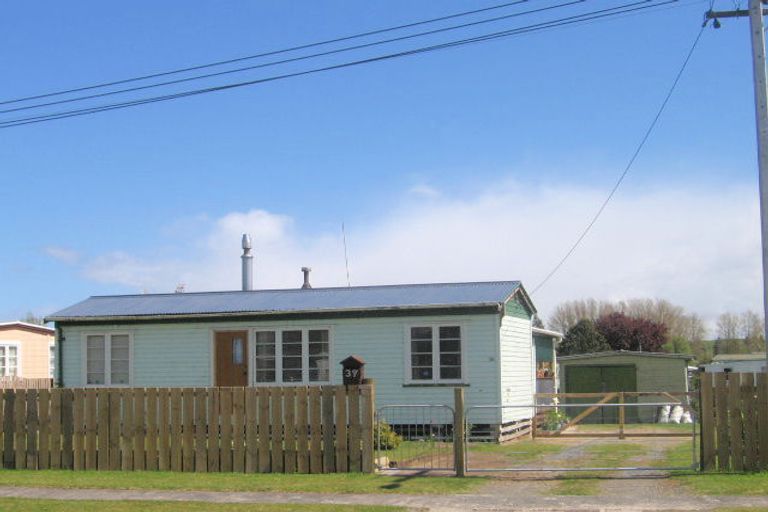 Photo of property in 39 Rangatira Drive, Mangakino, 3421