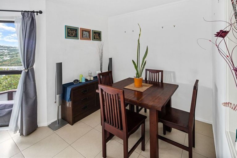 Photo of property in 1/32 Rajkot Terrace, Broadmeadows, Wellington, 6035