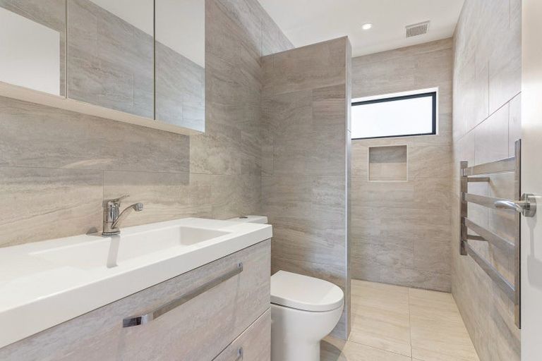 Photo of property in 114 Tamaki Road, Whangamata, 3620