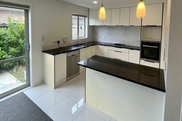 Photo of property in 2/208 Killarney Road, Frankton, Hamilton, 3204