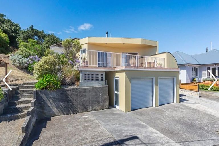 Photo of property in 62 Tannadyce Street, Strathmore Park, Wellington, 6022