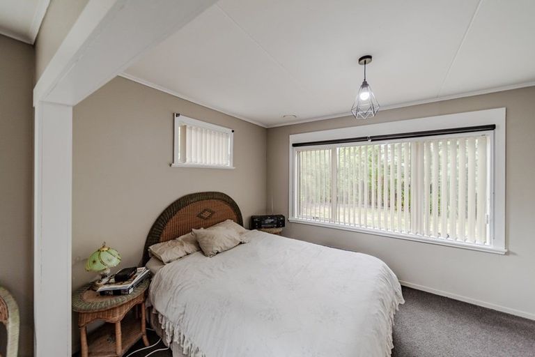 Photo of property in 30 Higginson Street, Otane, 4202