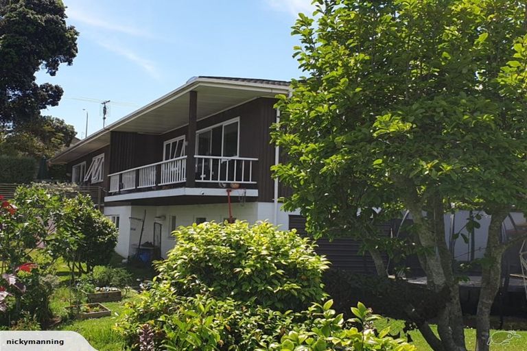 Photo of property in 1/2 Purchas Road, Hauraki, Auckland, 0622