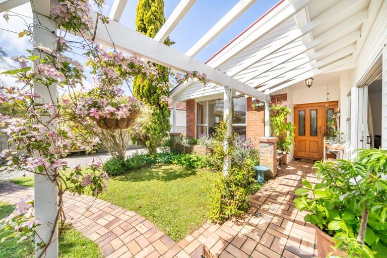 Photo of property in 23 Charleston Avenue, Boulcott, Lower Hutt, 5011