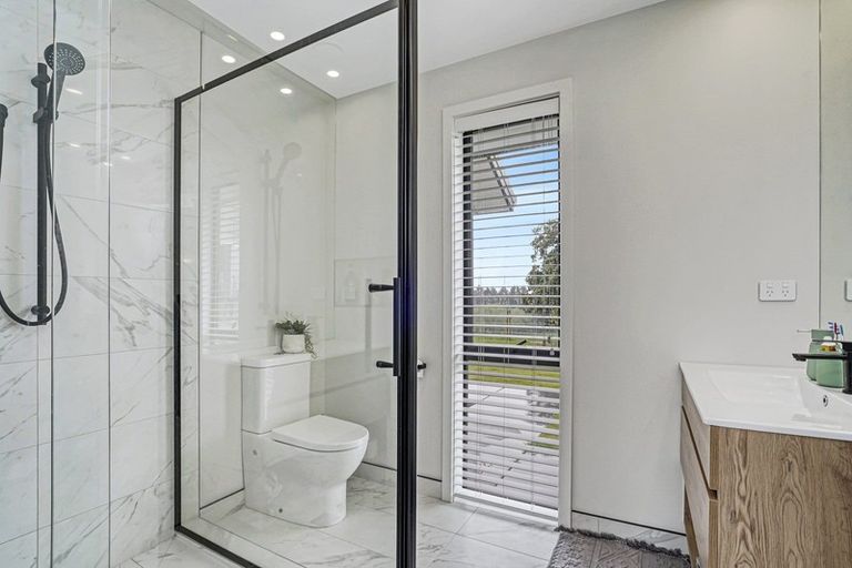 Photo of property in 18 Bowe Road, Te Pahu, Hamilton, 3285