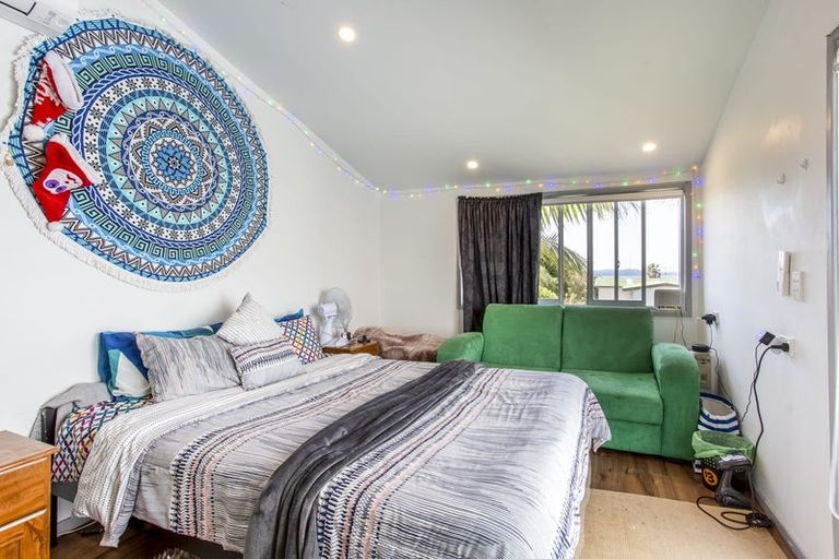 Photo of property in 275 Mahurangi East Road, Snells Beach, 0920