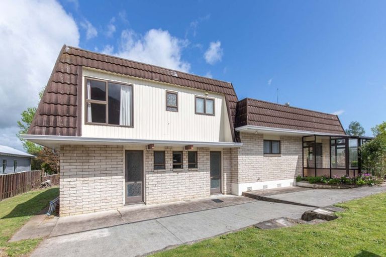 Photo of property in 28 Farmer Street, Te Aroha, 3320