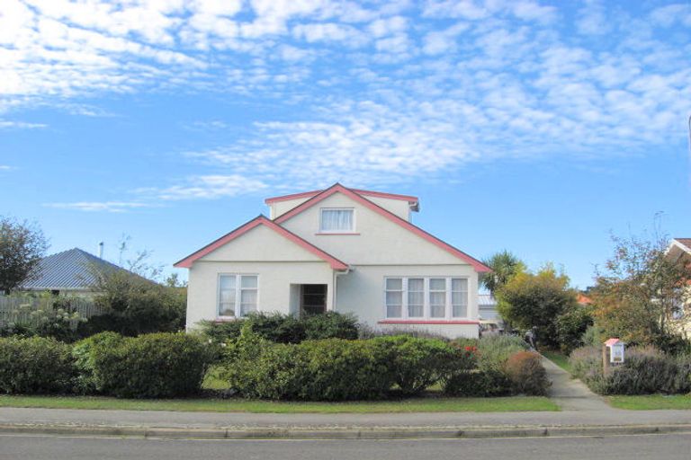 Photo of property in 19 Girvan Street, Oamaru North, Oamaru, 9400