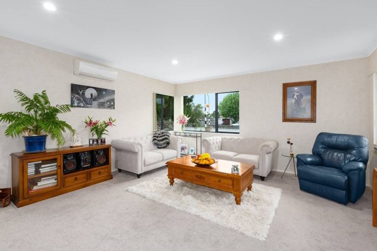 Photo of property in 1 West Peak Way, Otaki, 5512