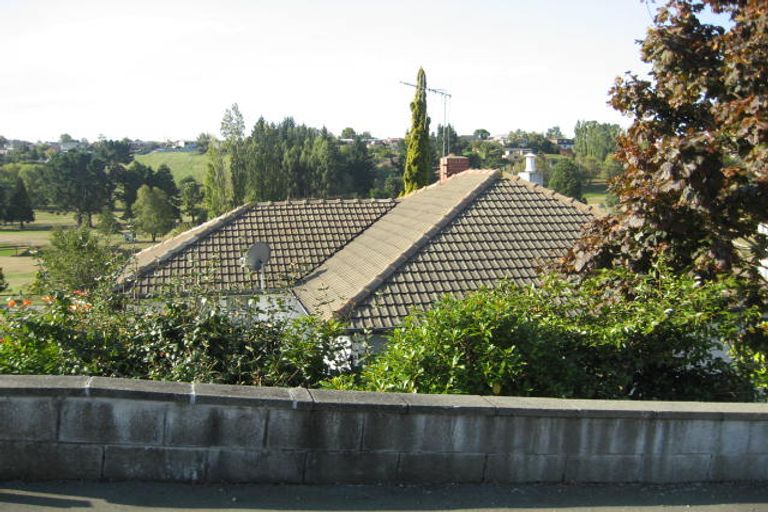 Photo of property in 155 Douglas Street, Highfield, Timaru, 7910