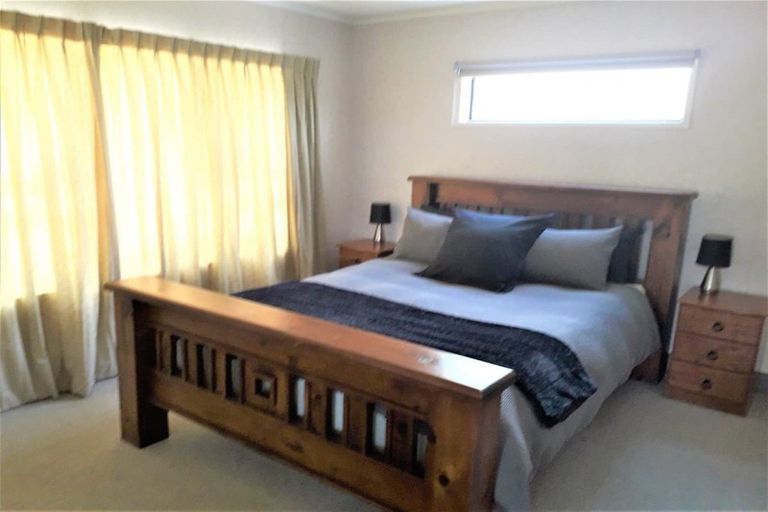 Photo of property in 6 Seaview Road, Cable Bay, 0420