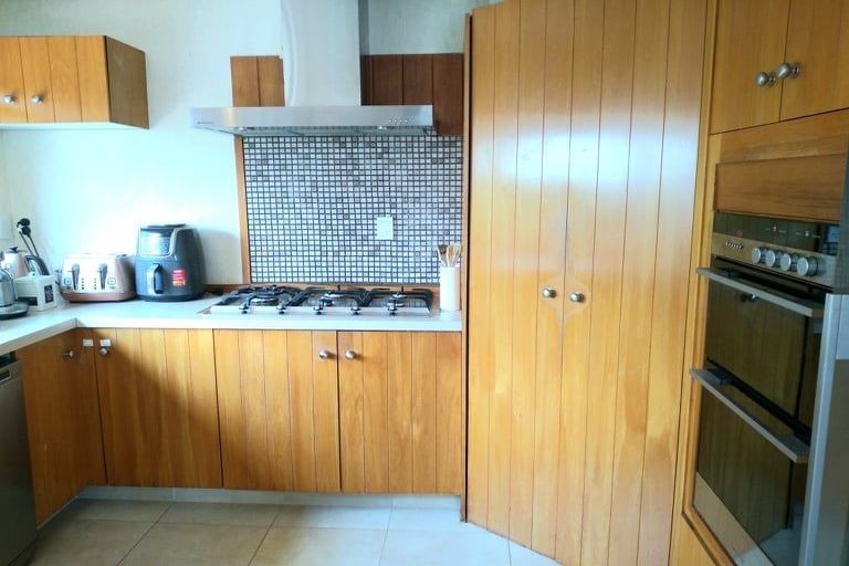 Photo of property in 2/45 Rawene Road, Birkenhead, Auckland, 0626