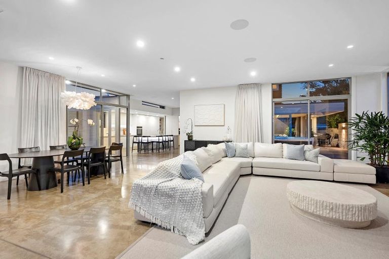 Photo of property in 37 Laurence Street, Manly, Whangaparaoa, 0930