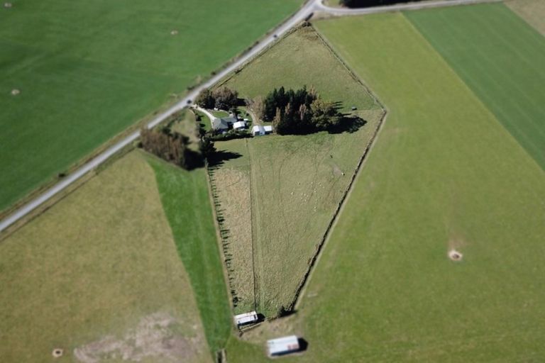 Photo of property in 92 Shand Road, Otapiri, Winton, 9782