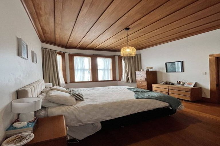 Photo of property in 149 Wellesley Road, Napier South, Napier, 4110