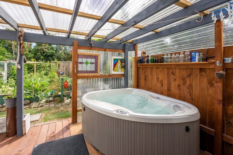 Photo of property in 46a Te Manuao Road, Otaki, 5512