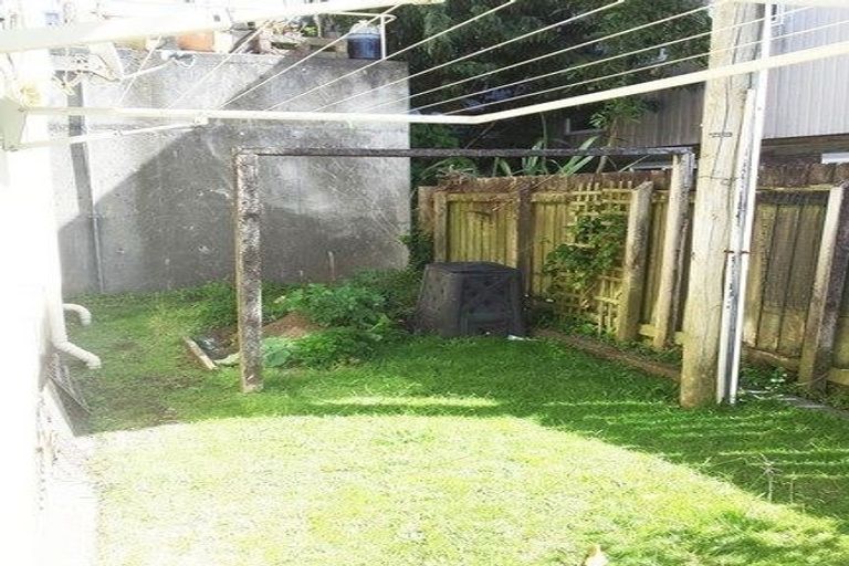 Photo of property in 16/2 Findlay Street, Moturoa, New Plymouth, 4310