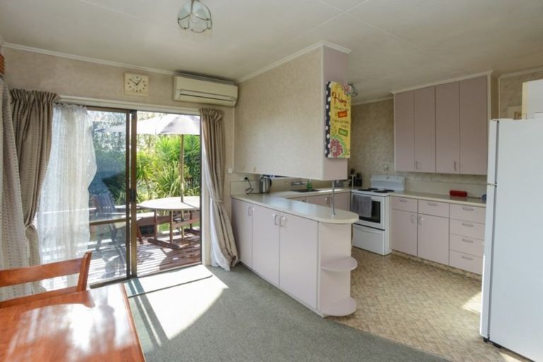 Photo of property in 84 Ferry Road, Clive, 4102