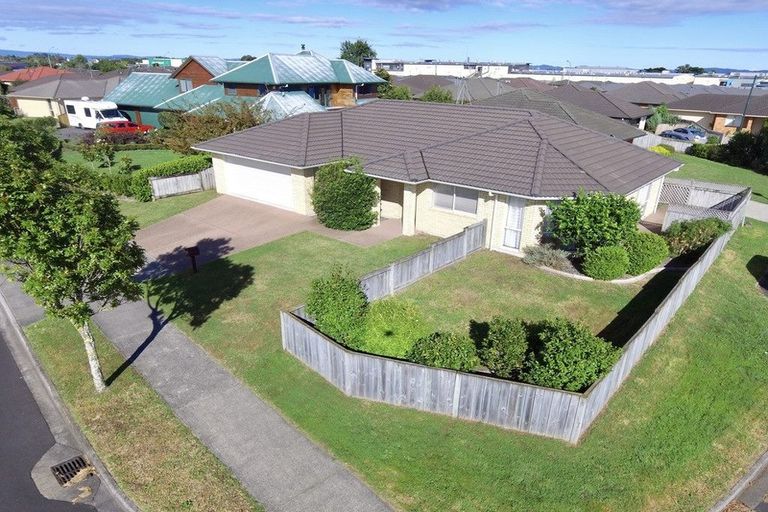 Photo of property in 21 Parkside Drive, Huntington, Hamilton, 3210