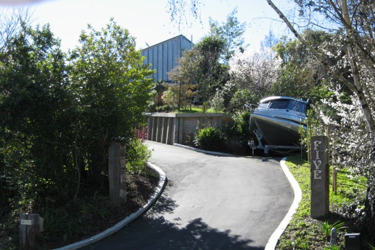 Photo of property in 5a Keith Sands Grove, Havelock North, 4130