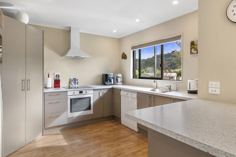 Photo of property in 14 Sretlaw Place, Brockville, Dunedin, 9011