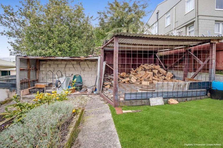 Photo of property in 28 Wharfe Street, South Hill, Oamaru, 9400