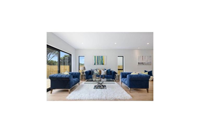 Photo of property in 39 Pacific Heights Road, Orewa, 0931