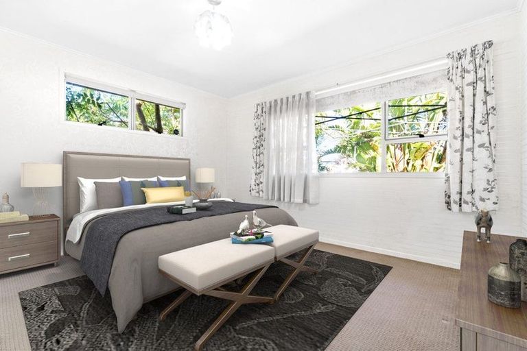 Photo of property in 4 Spode Place, Henderson, Auckland, 0612