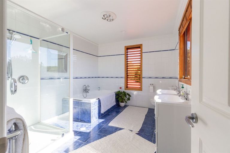 Photo of property in 76 Teapot Valley Road, Brightwater, 7091