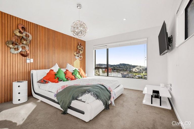 Photo of property in 131 Endeavour Drive, Whitby, Porirua, 5024