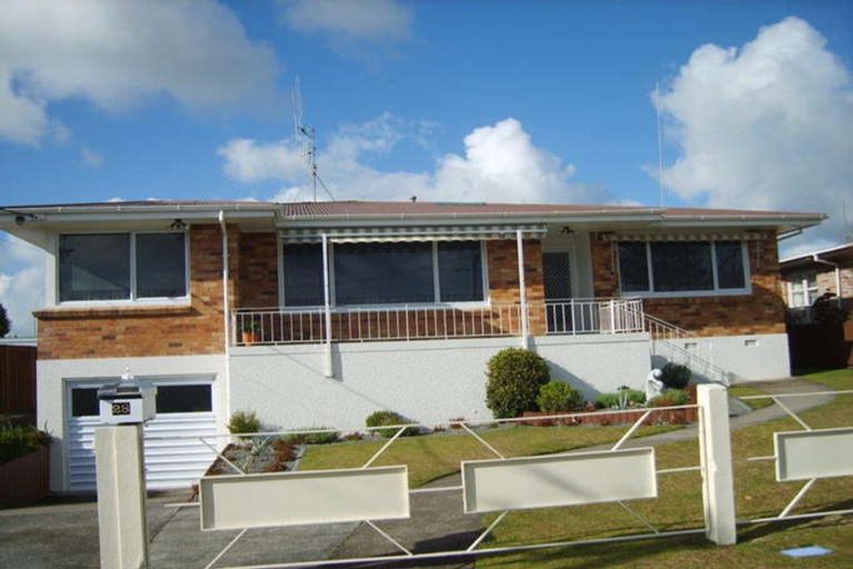 Photo of property in 28 Hayes Avenue, Gate Pa, Tauranga, 3112