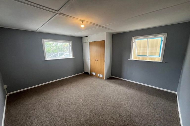 Photo of property in 12 Hokio Beach Road, Levin, 5510