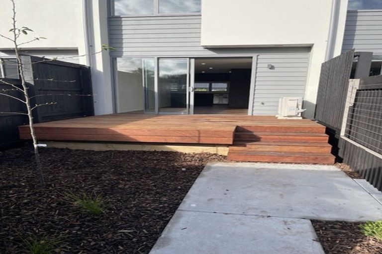 Photo of property in 12a Stackhouse Avenue, Bishopdale, Christchurch, 8053