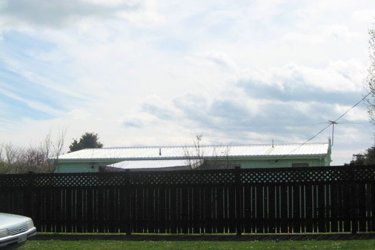 Photo of property in 33 Woodleigh Street, Frankleigh Park, New Plymouth, 4310