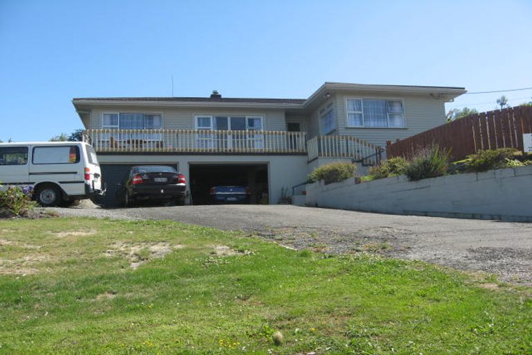 Photo of property in 18 Halcombe Road, Feilding, 4702