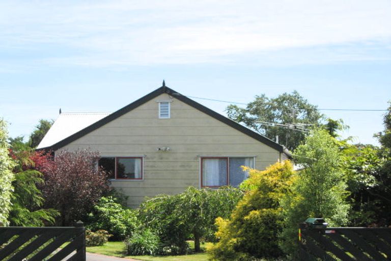 Photo of property in 12 Mahoe Street, Templeton, Christchurch, 8042