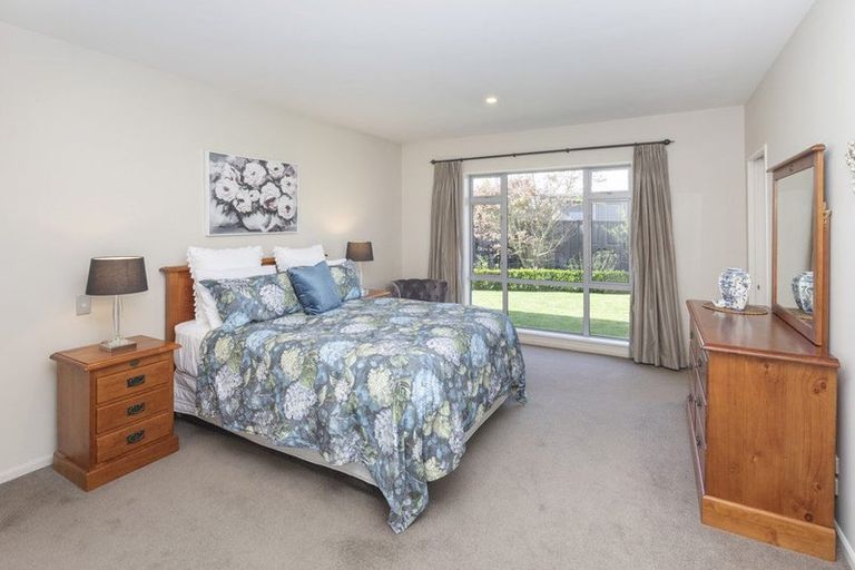Photo of property in 21 Mistral Road, Northwood, Christchurch, 8051