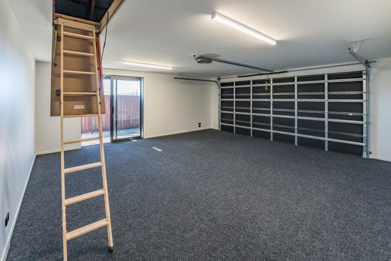 Photo of property in 4 Louden Place, Wakefield, 7025