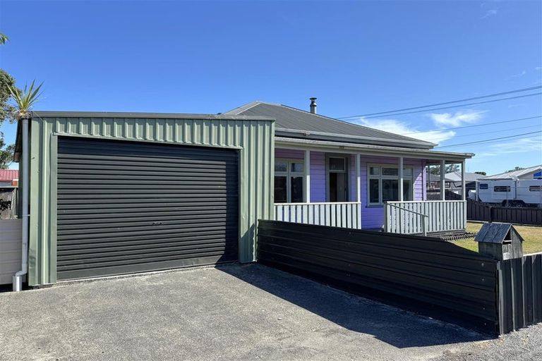 Photo of property in 18 Doyle Street, Blaketown, Greymouth, 7805