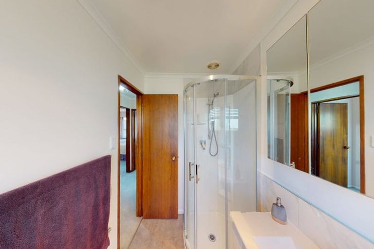 Photo of property in 19 Akepiro Place, Tawhero, Whanganui, 4501