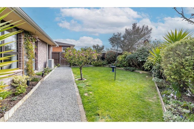 Photo of property in 9a Hegan Place, Rangiora, 7400