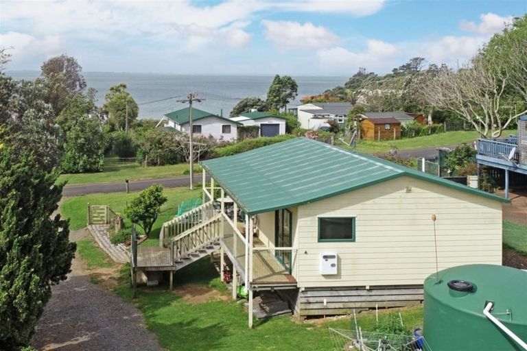 Photo of property in 11a Sergeant Road, Awhitu, Waiuku, 2684