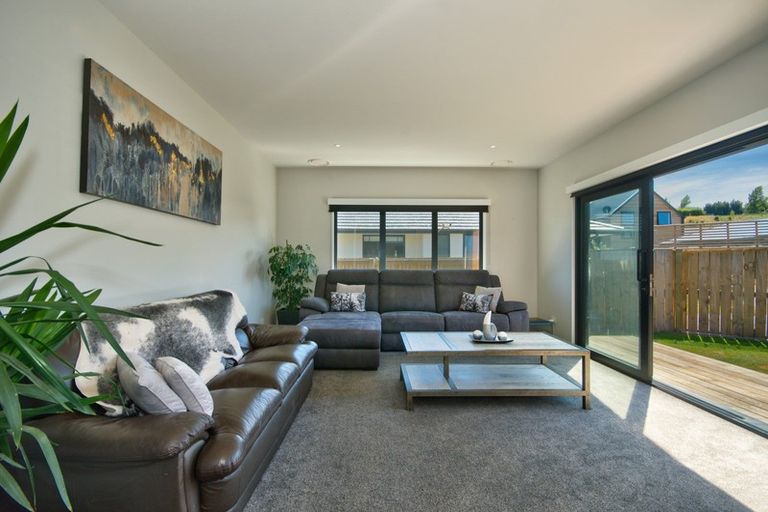 Photo of property in 74 Toni's Terrace, Lower Shotover, Queenstown, 9304
